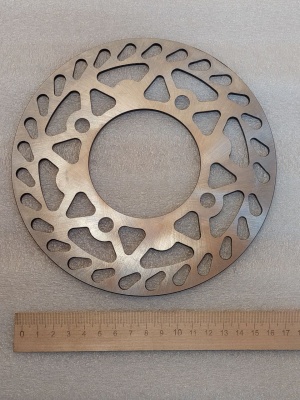 photo_5474603454694555006_y