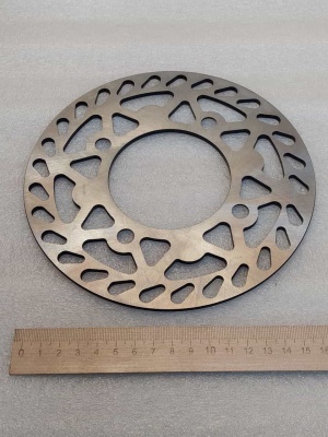 photo_5474603454694555005_y