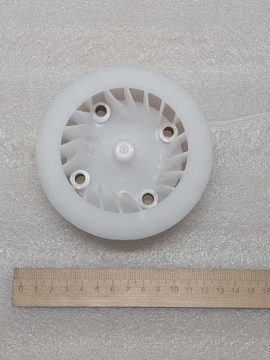 photo_5197551177607281421_y