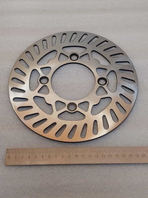 photo_5474603454694555029_y