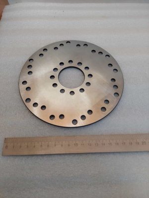 photo_5474603454694554995_y