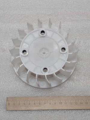 photo_5195299377793598559_y