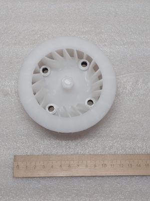 photo_5195299377793598554_y