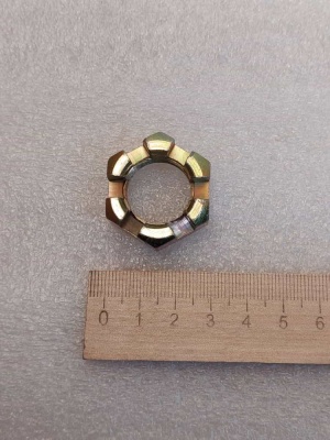 photo_5474603454694554749_y