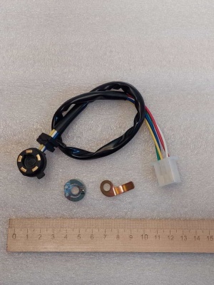 photo_5190474261209414053_y