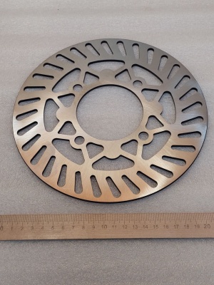 photo_5474603454694555030_y