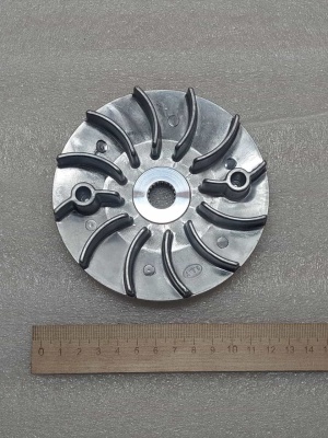 photo_5197551177607281449_y