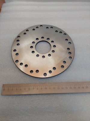 photo_5474603454694554995_y