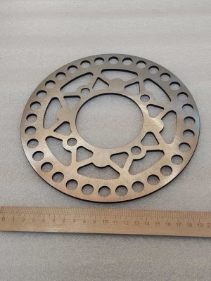 photo_5474603454694555024_y